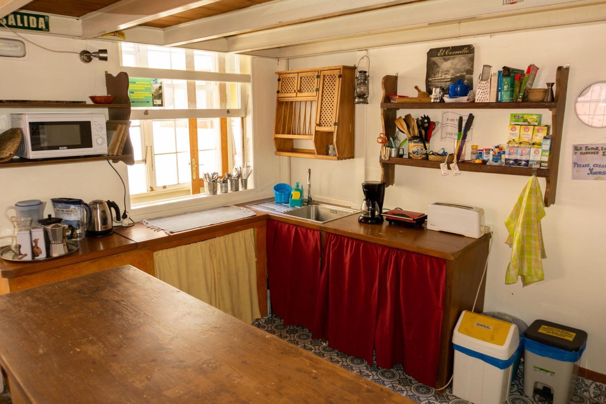 Hostel Albergue La Casa Encantada El Paso Dış mekan fotoğraf
